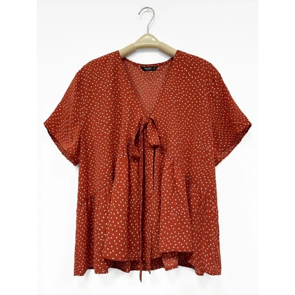 SHEIN Tops - Shein Plus Burnt Orange Knot Front Allover Print Peplum Blouse Size 1XL - NWOT